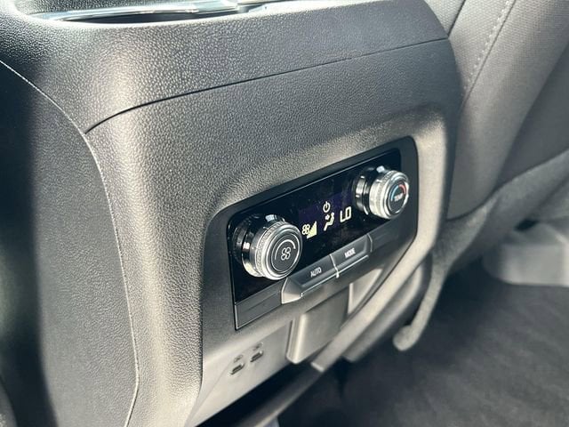2025 GMC Acadia Elevation - Photo 24