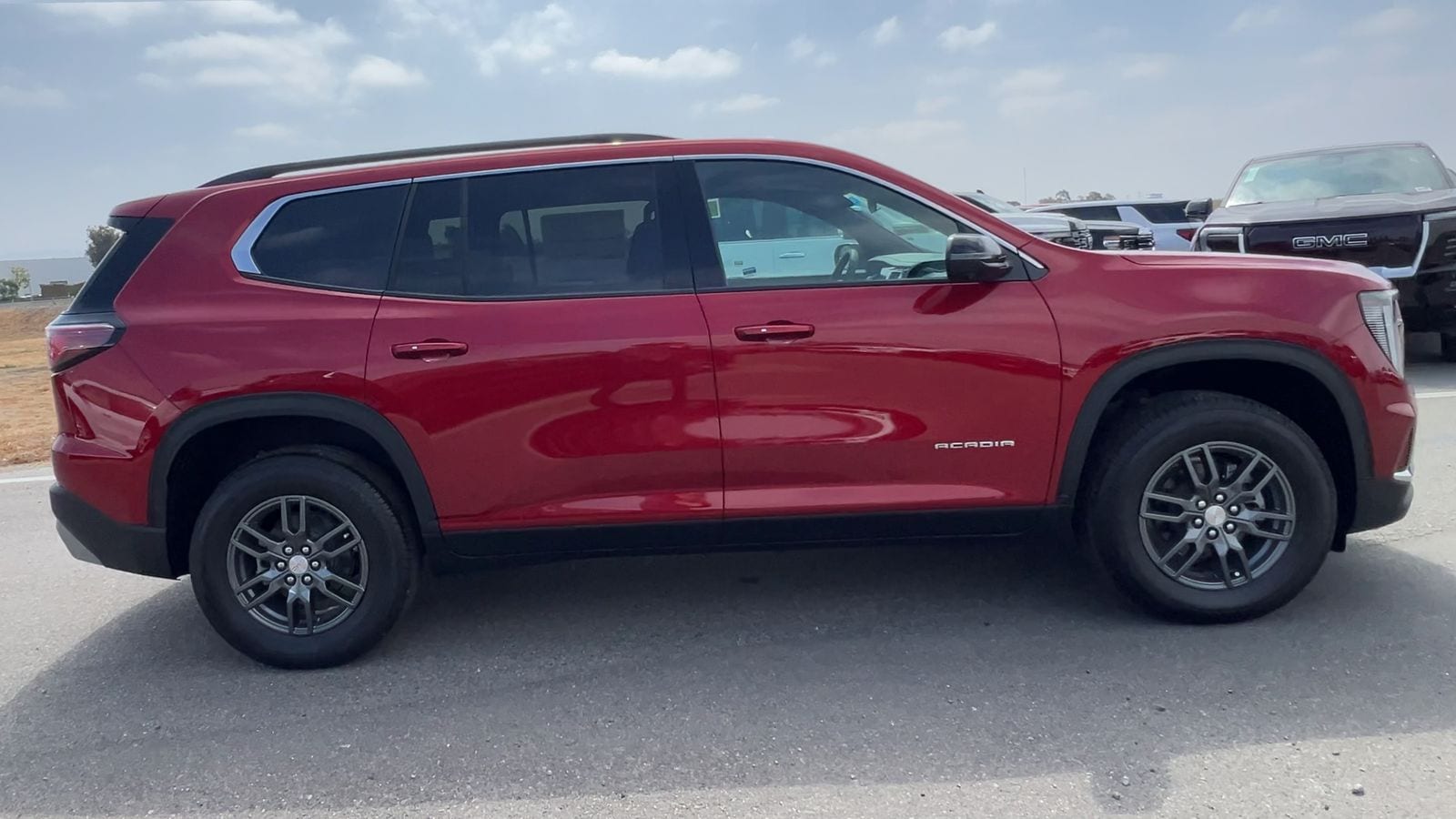 2025 GMC Acadia Elevation - Photo 33