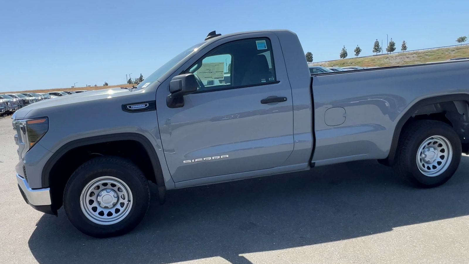 2025 GMC Sierra 1500 Pro - Photo 32
