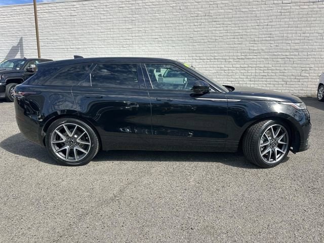 2023 Land Rover Range Rover Velar R-Dynamic S MHEV photo 2