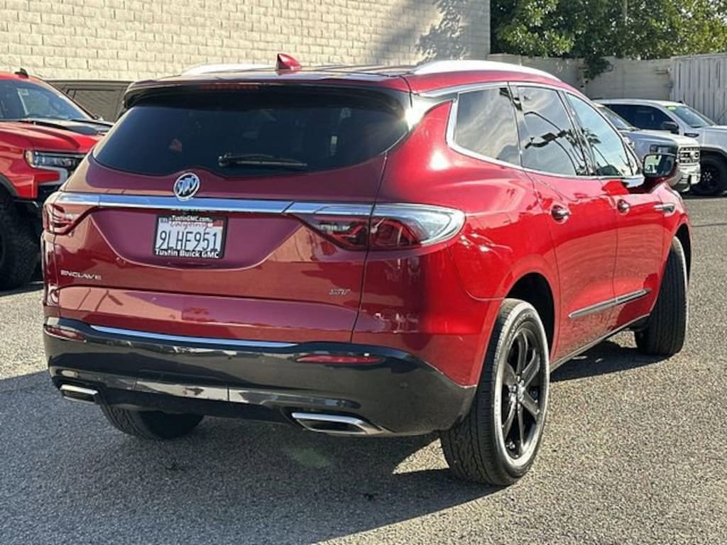 Used 2024 Buick Enclave Essence SUV