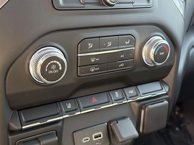 2026 GMC Sierra 2500HD Pro - Photo 11