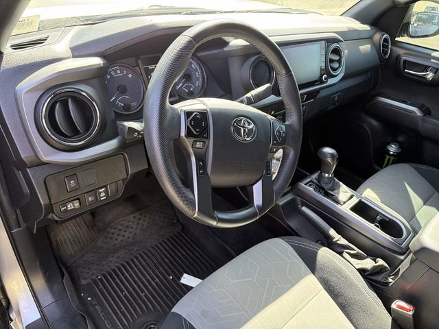 2021 Toyota Tacoma SR5 V6 photo 6