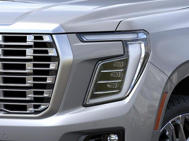 2026 GMC Yukon XL Denali - Photo 10