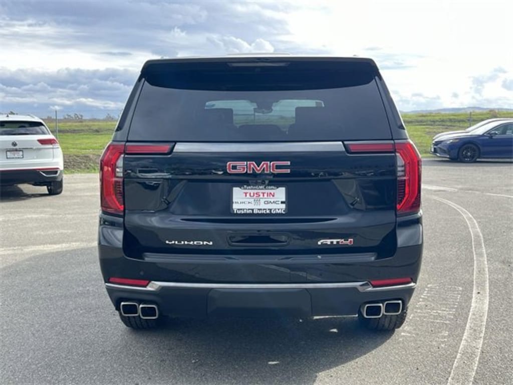 New 2026 GMC Yukon XL AT4 SUV
