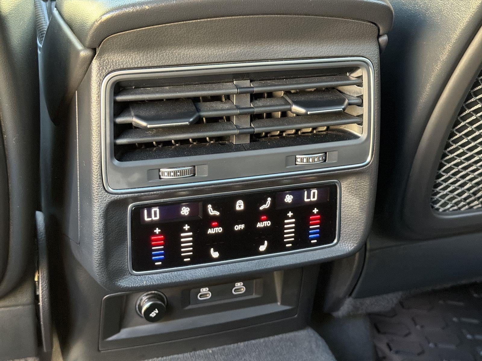 2023 Audi SQ7 Prestige - Photo 21