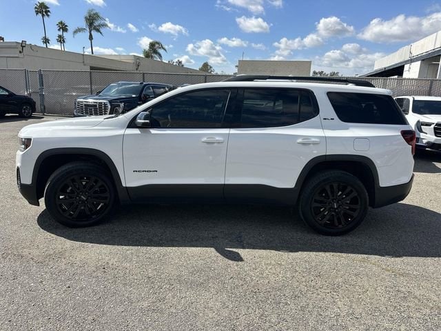 2023 GMC Acadia SLE photo 6
