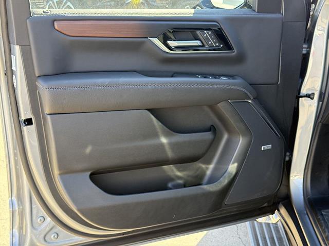 2026 GMC Yukon XL Denali - Photo 29