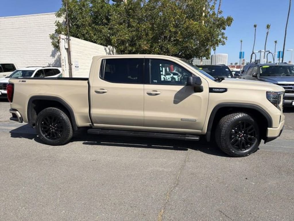 Used 2023 GMC Sierra 1500 Elevation w/3SB Truck