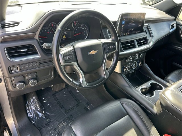 Used 2021 Chevrolet Suburban LT with VIN 1GNSCCKD5MR238999 for sale in Tustin, CA