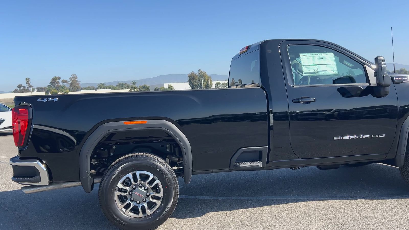 2026 GMC Sierra 3500HD SLE - Photo 34