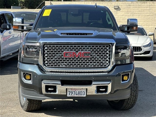 Used 2017 GMC Sierra 2500 Denali HD Denali with VIN 1GT12UEYXHF186790 for sale in Tustin, CA