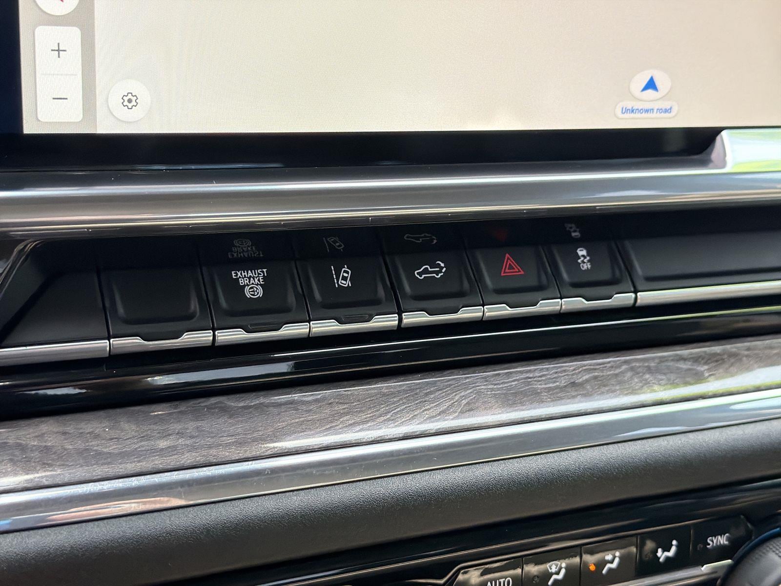 2024 Chevrolet Silverado 2500HD LTZ - Photo 37