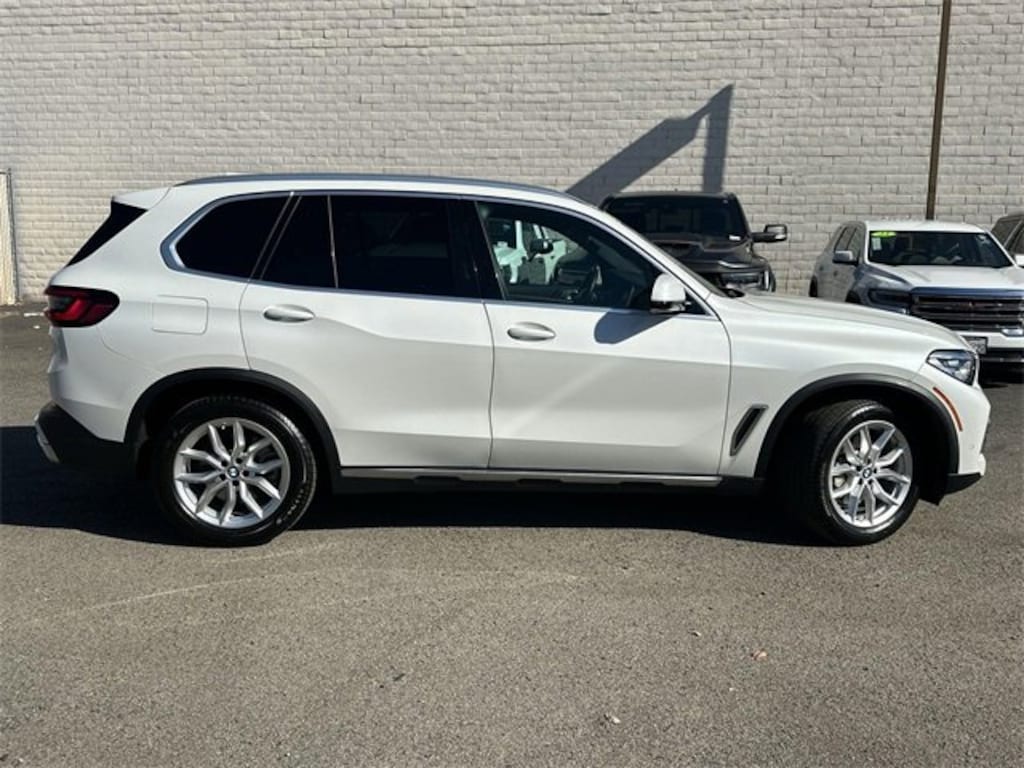 Used 2023 BMW X5 xDrive40i SUV