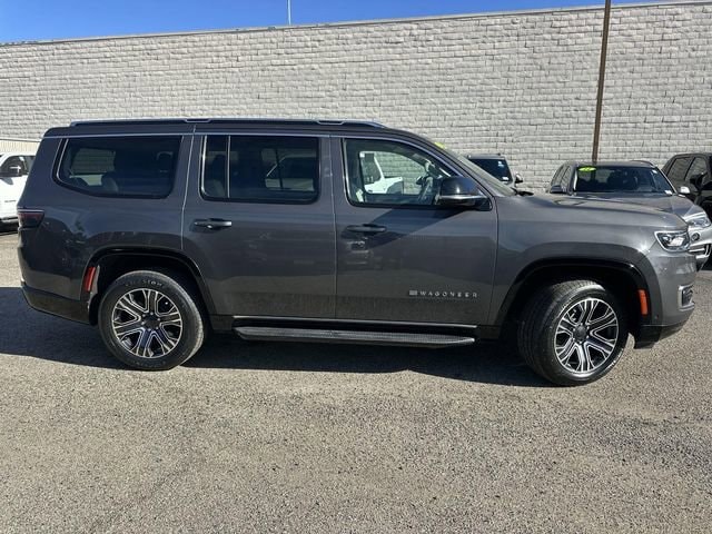 2024 Jeep Wagoneer Series II photo 2