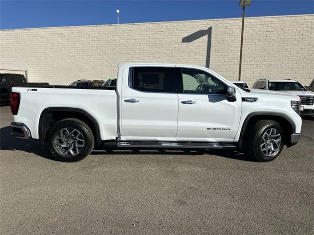 New 2026 GMC Sierra 1500 SLT Truck
