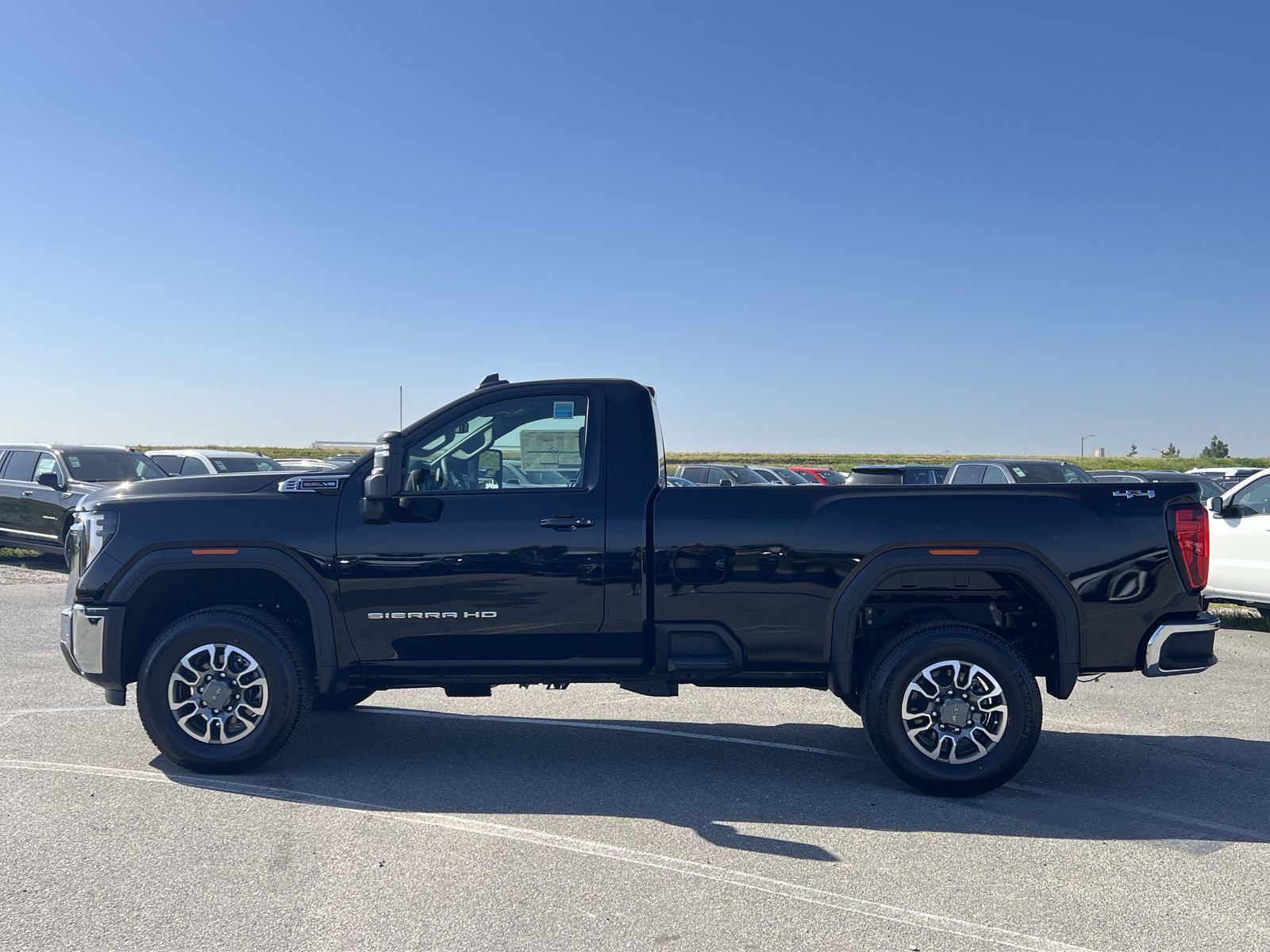 2026 GMC Sierra 3500HD SLE - Photo 44