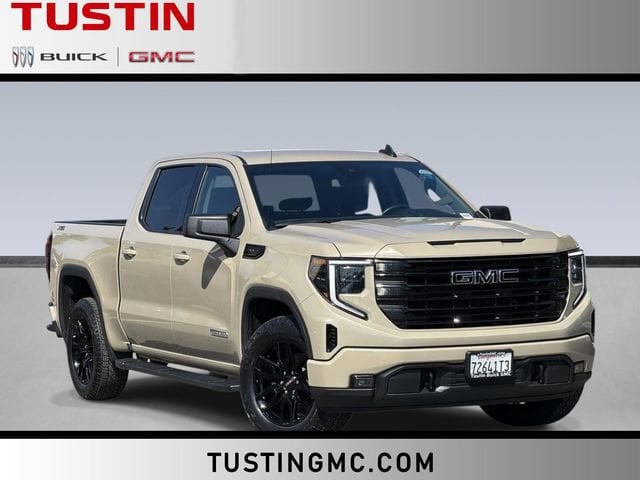 2023 GMC Sierra 4WD Crew Cab Short Box Elevation's photo