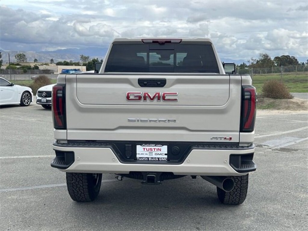New 2026 GMC Sierra 2500 HD AT4 Truck