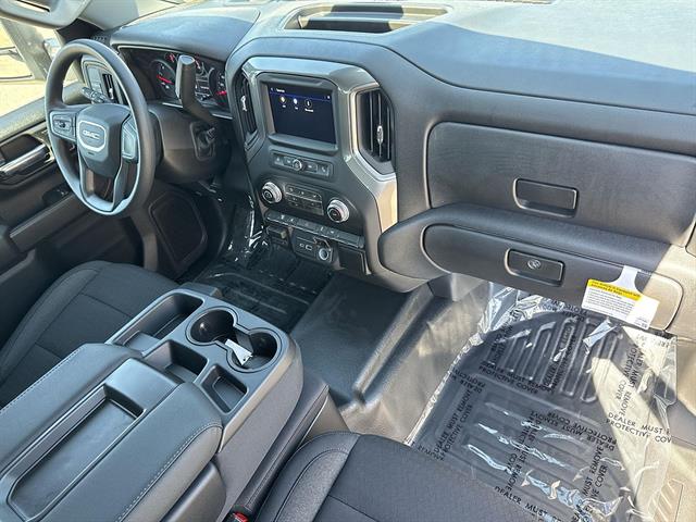 2026 GMC Sierra 3500 Chassis Cab Pro - Photo 25
