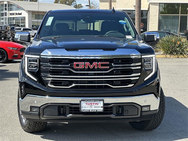 2026 Gmc Sierra 1500 SLT photo 2