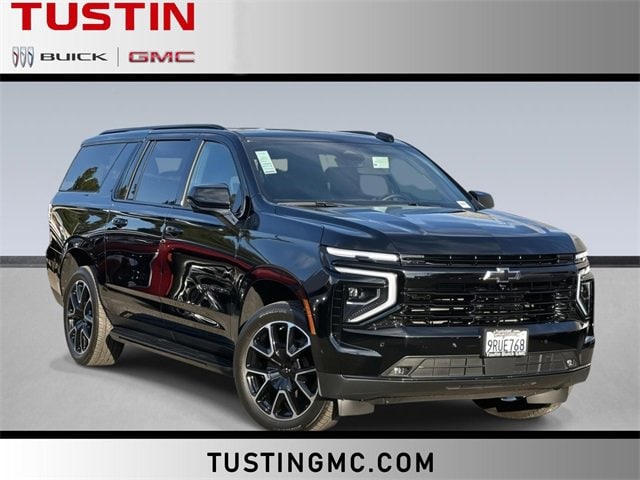 2025 Chevrolet Suburban RST's photo