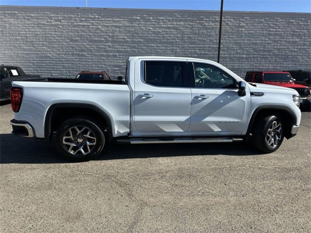 New 2026 GMC Sierra 1500 SLT Truck
