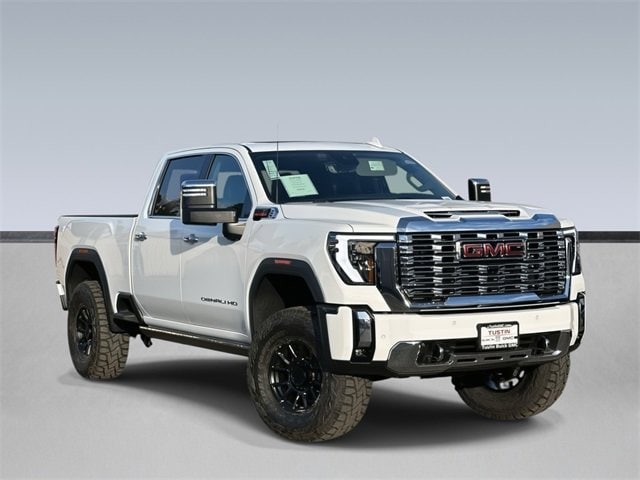 2026 GMC Sierra Denali's photo