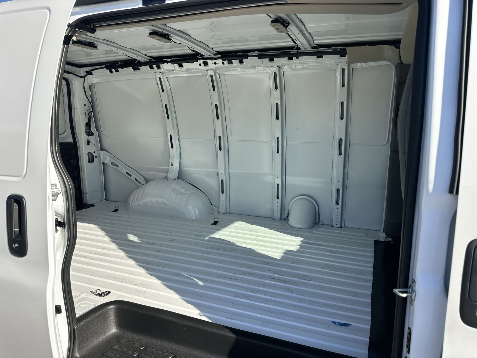2026 GMC Savana Cargo Work Van - Photo 56