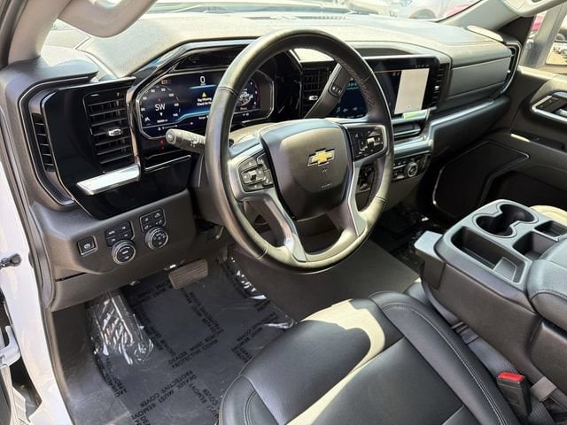 2024 Chevrolet Silverado 2500HD LTZ - Photo 9