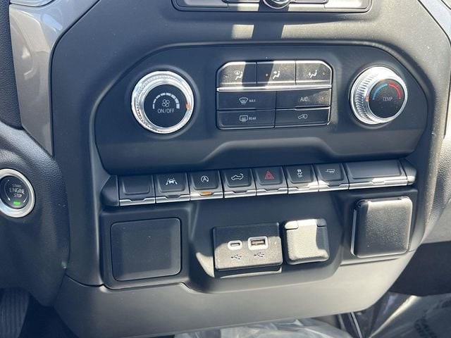 2025 GMC Sierra 1500 Pro - Photo 17