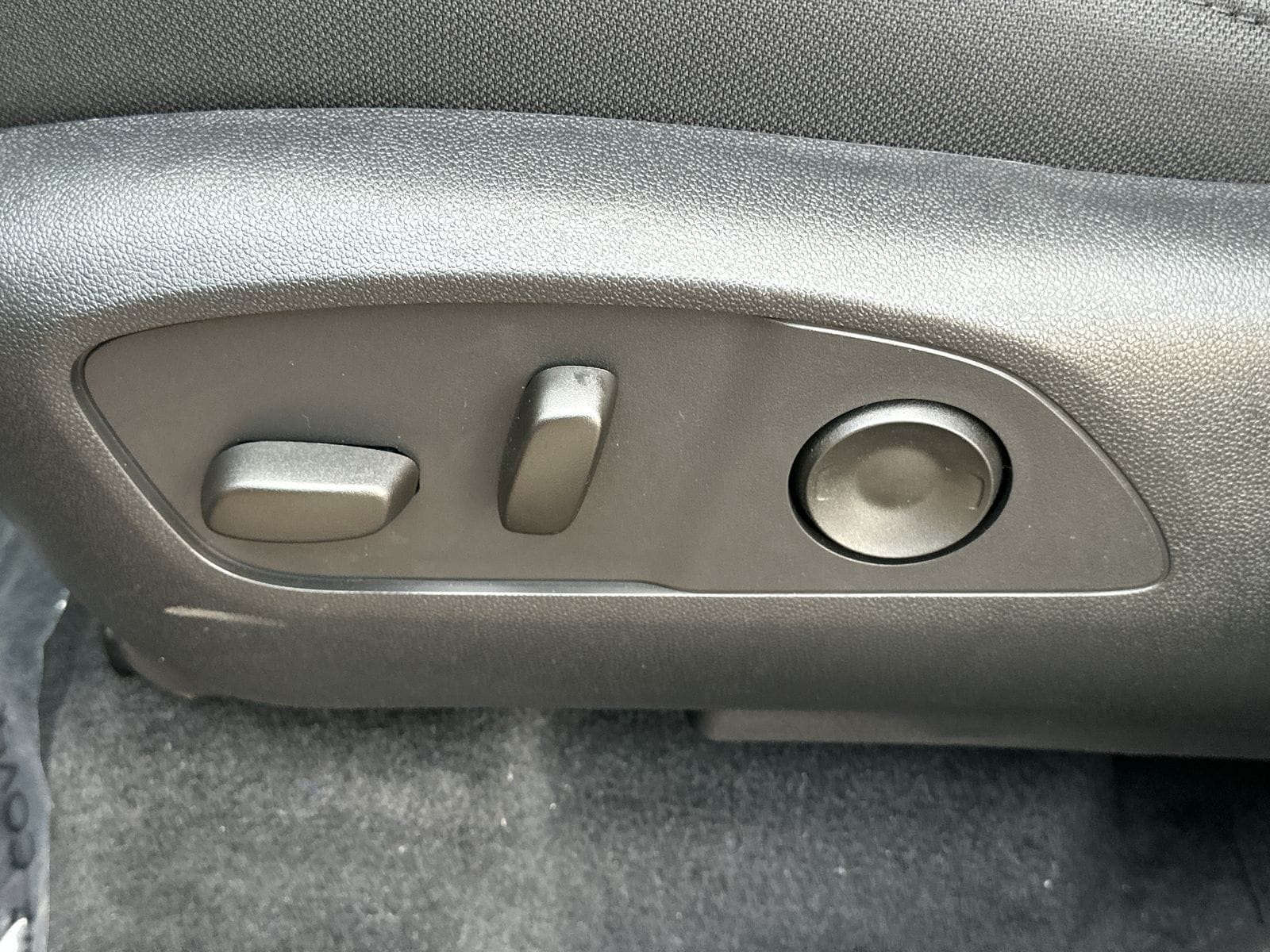 2025 GMC Acadia Elevation - Photo 58