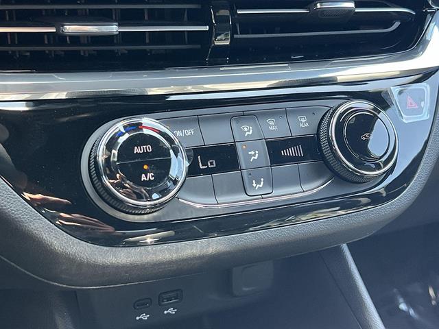 2026 Buick Envista Sport Touring - Photo 18
