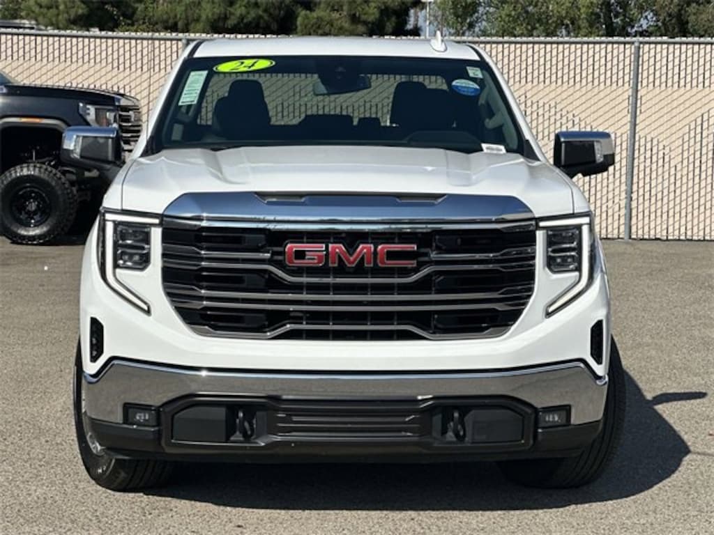 Used 2024 GMC Sierra 1500 SLT Truck