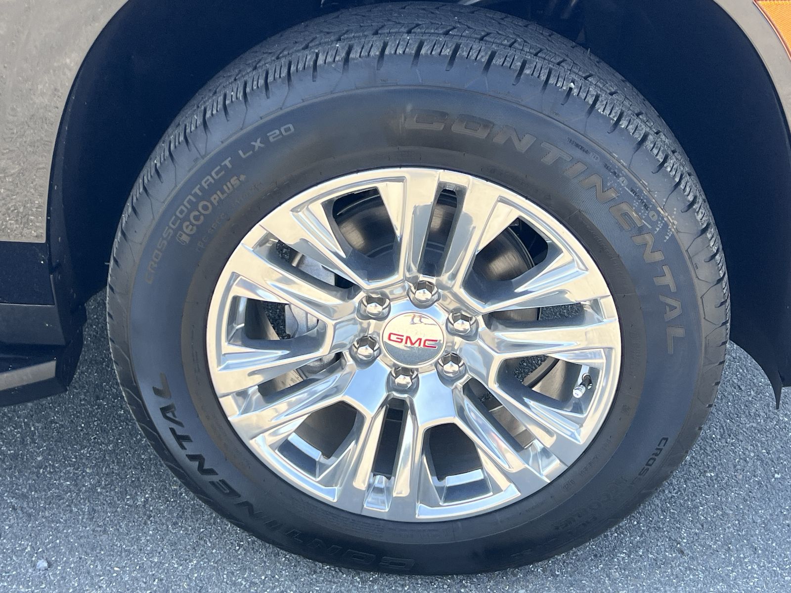 2026 GMC Yukon XL Denali - Photo 78