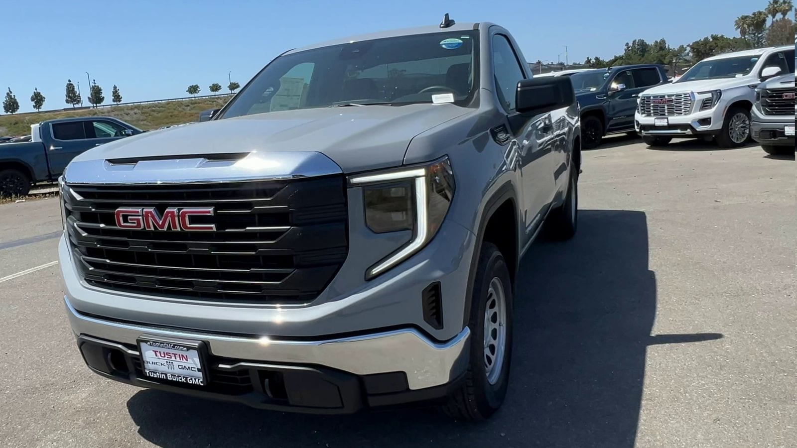 2025 GMC Sierra 1500 Pro - Photo 31