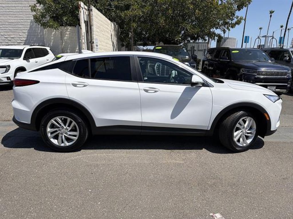 Used 2025 Buick Envista Preferred SUV
