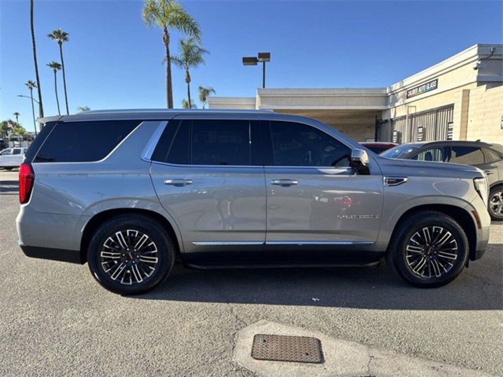 Used 2025 GMC Yukon Elevation SUV
