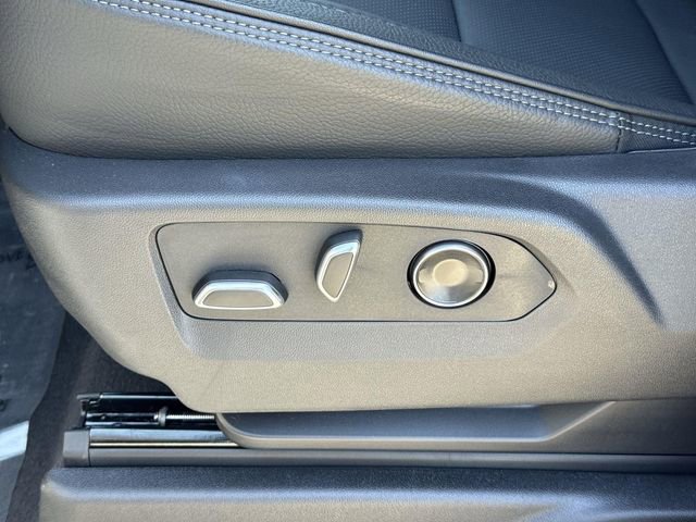 2026 GMC Yukon XL Denali - Photo 21