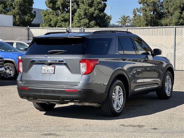 2022 Ford Explorer XLT photo 3