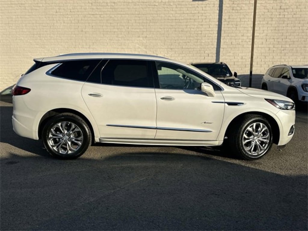 Used 2021 Buick Enclave Avenir SUV