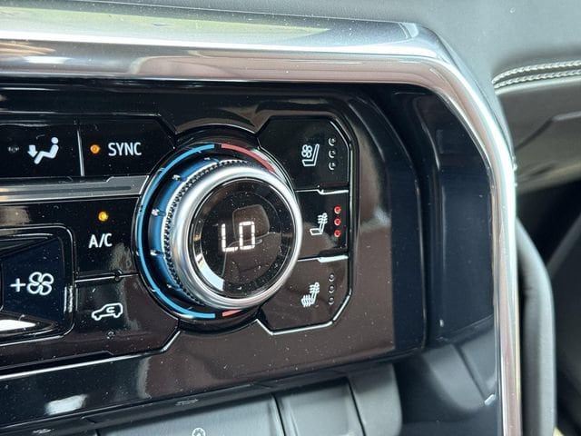2026 GMC Sierra 1500 Denali Ultimate - Photo 17