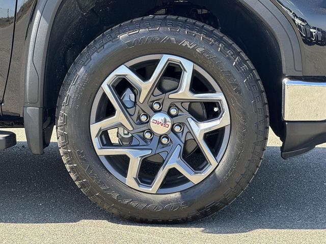 2026 GMC Sierra 1500 SLT - Photo 6
