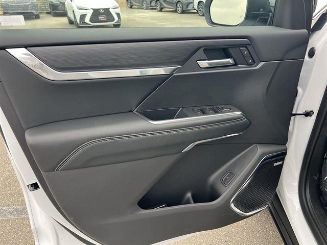 2026 GMC Acadia Elevation - Photo 10