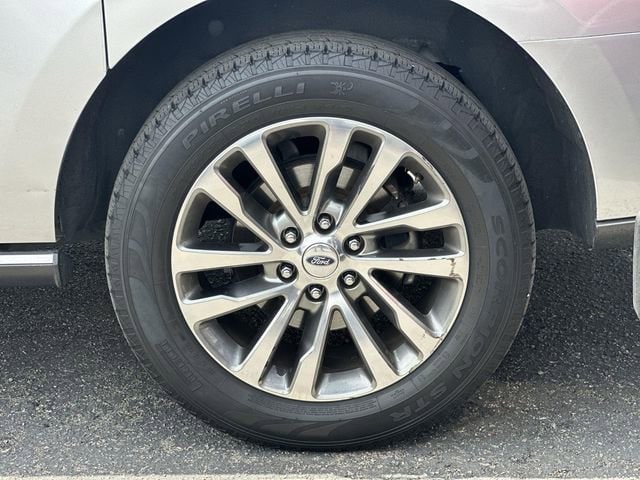 2018 Ford Expedition Max Limited photo 5