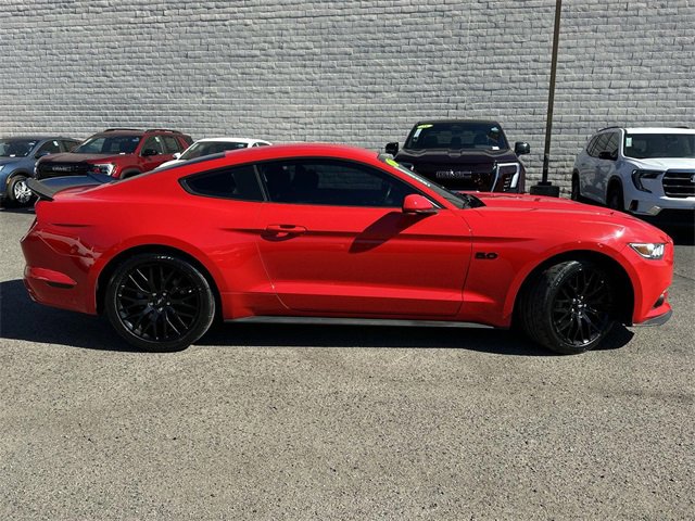 2017 Ford Mustang GT photo 3