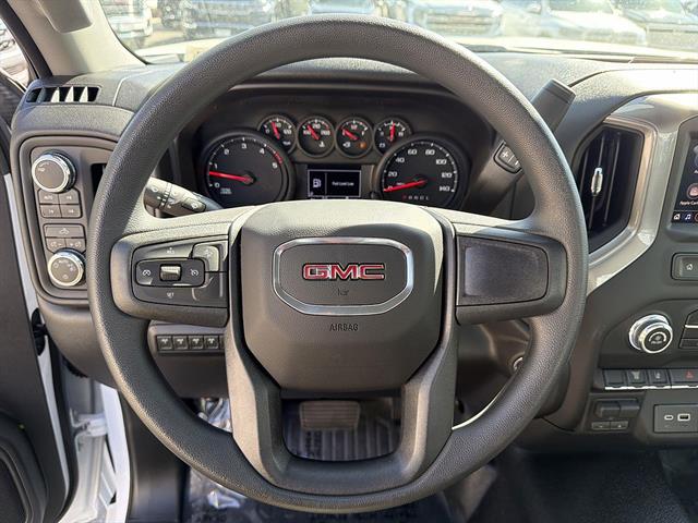 2026 GMC Sierra 3500 Chassis Cab Pro - Photo 8