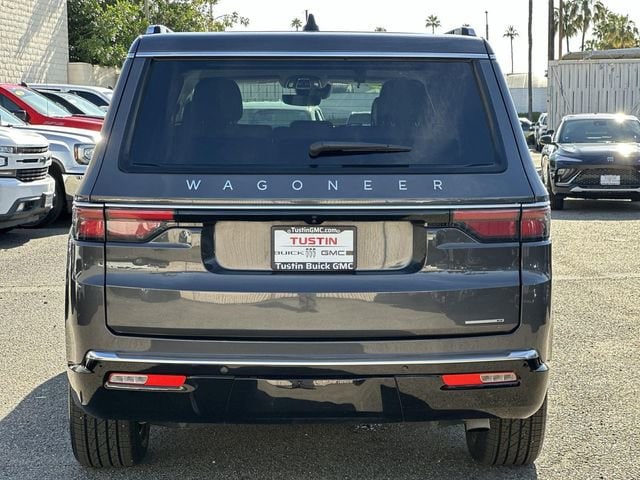 2024 Jeep Wagoneer Series II photo 4