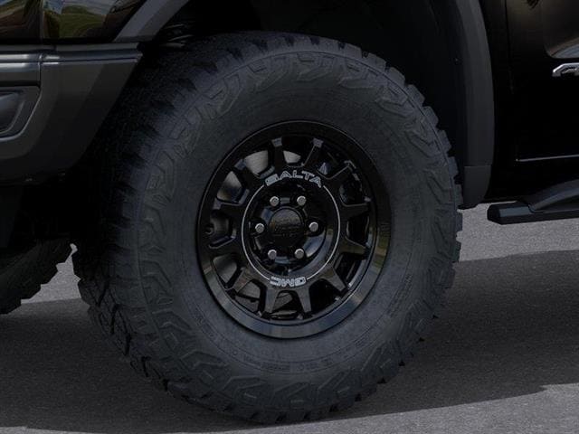 2026 GMC Sierra 1500 AT4X - Photo 9