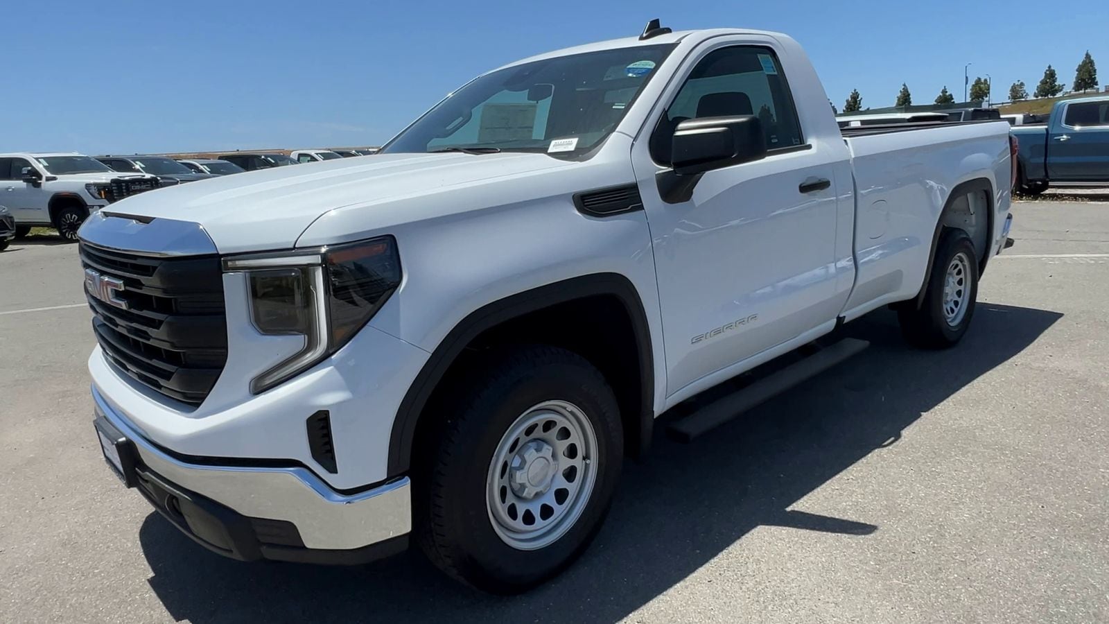 2025 GMC Sierra 1500 Pro - Photo 31